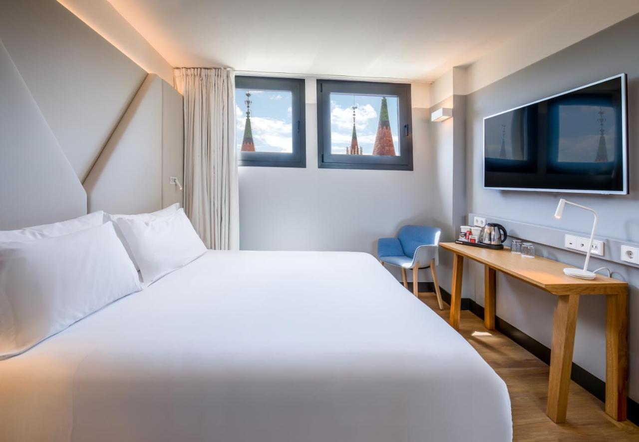 Occidental Diagonal 414 Hotel Барселона Екстериор снимка